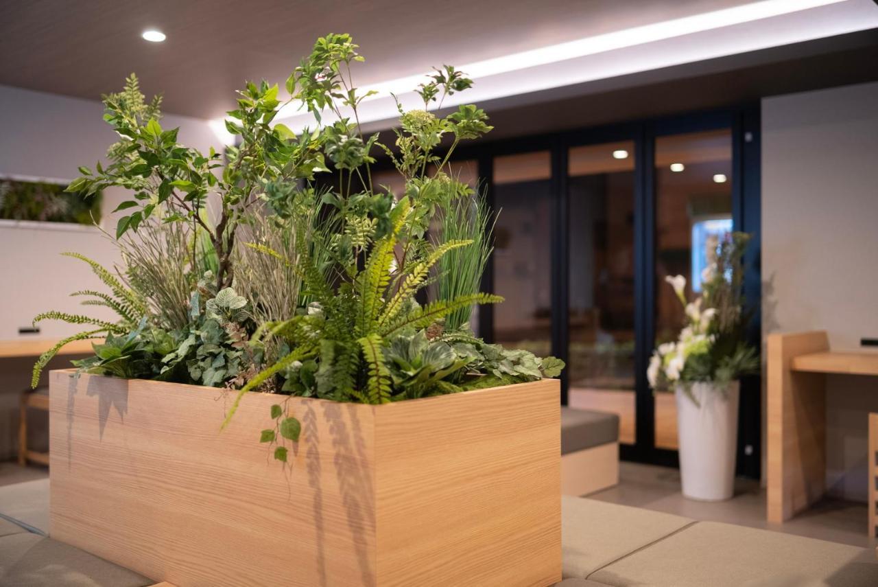 Wellstay Shinsekai Wakyo Osaka Exterior foto